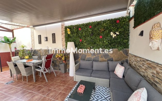 Villa independiente - Reventa - Interior  - Cártama Centro
