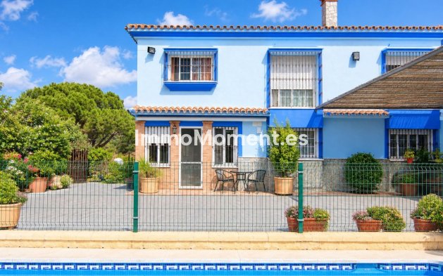 Villa independiente - Reventa - Interior  - Coín