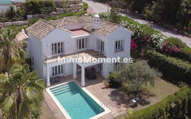 Villa independiente - Reventa - Interior  - Istán