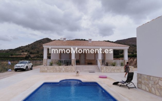 Villa independiente - Reventa - La Romana - La Romana Centro