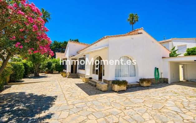 Villa independiente - Reventa - Manilva - La Duquesa