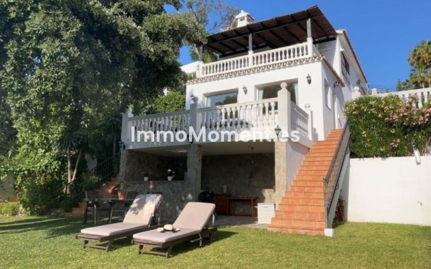 Villa independiente - Reventa - Marbella - Elviria