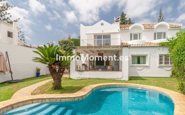 Villa independiente - Reventa - Marbella - Elviria