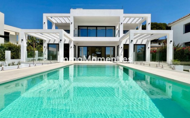 Villa independiente - Reventa - Marbella - Elviria