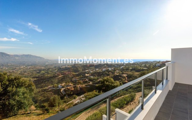 Villa independiente - Reventa - Marbella - La Mairena