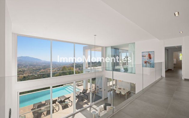 Villa independiente - Reventa - Marbella - La Mairena
