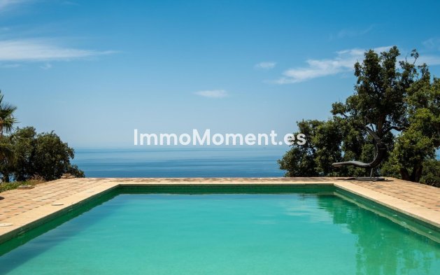 Villa independiente - Reventa - Marbella - La Mairena