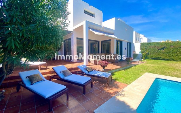 Villa independiente - Reventa - Marbella - Nueva Andalucía