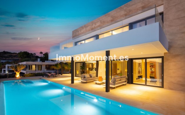Villa independiente - Reventa - Marbella - Nueva Andalucía