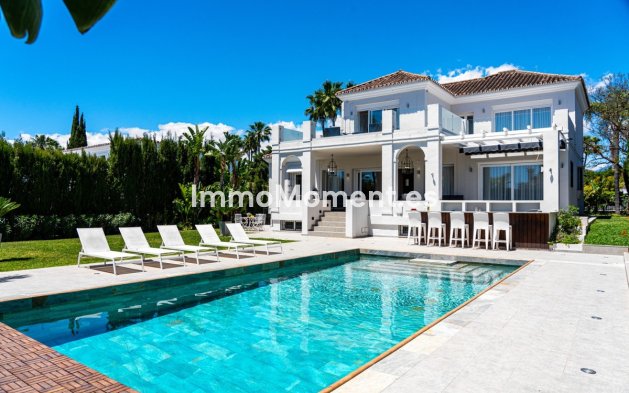 Villa independiente - Reventa - Marbella - Nueva Andalucía