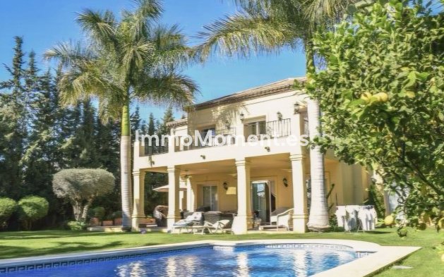 Villa independiente - Reventa - Marbella - Nueva Andalucía