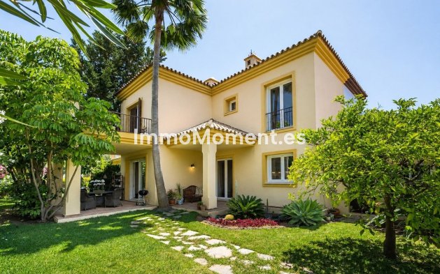 Villa independiente - Reventa - Marbella - Nueva Andalucía