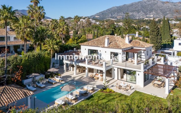 Villa independiente - Reventa - Marbella - Nueva Andalucía