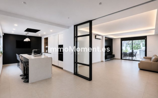 Villa independiente - Reventa - Marbella - Nueva Andalucía