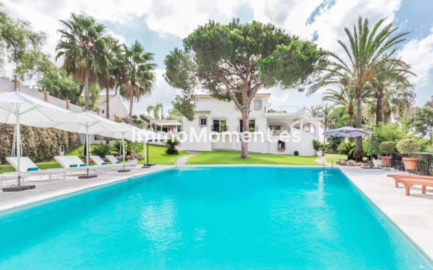 Villa independiente - Reventa - Marbella - Río Real