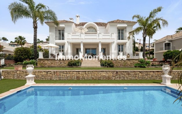 Villa independiente - Reventa - Marbella - Sierra Blanca