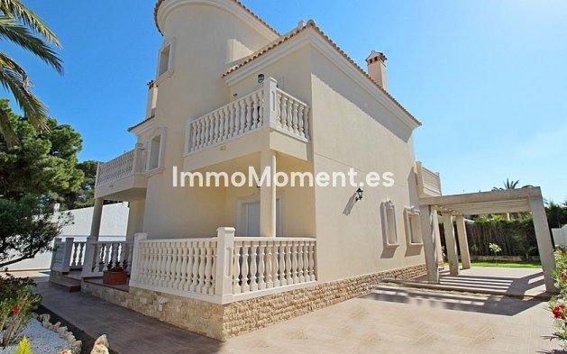 Villa independiente - Reventa - Orihuela - Cabo roig - La Zenia