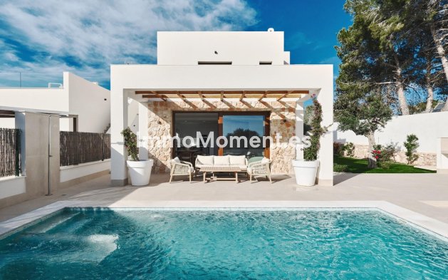 Villa independiente - Reventa - Orihuela - Lomas de Don Juan