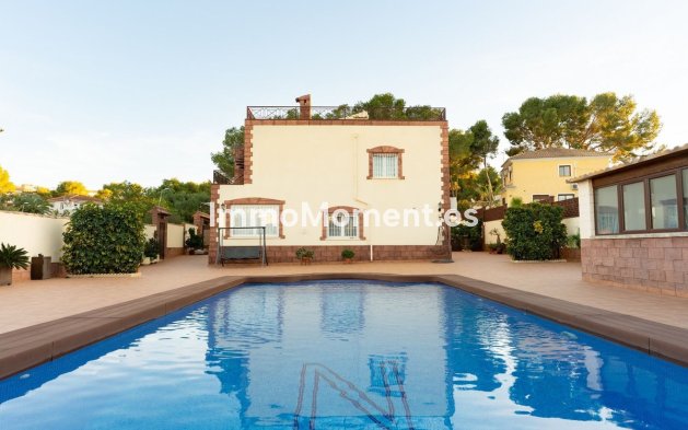 Villa independiente - Reventa - Orihuela - Los Balcones