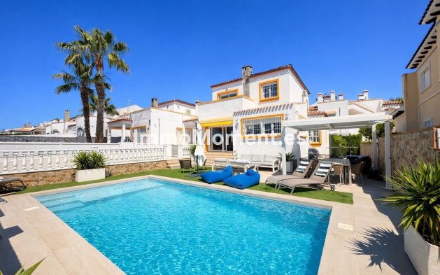 Villa independiente - Reventa - Orihuela - Los Dolses