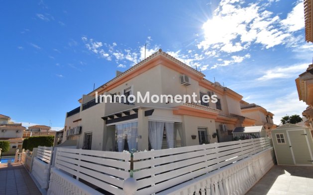 Villa independiente - Reventa - Orihuela - Playa Flamenca
