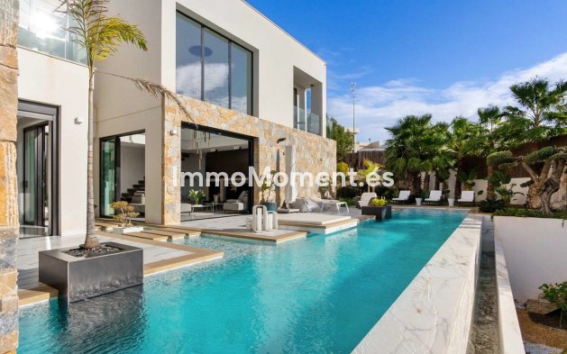 Villa independiente - Reventa - Orihuela - Villamartín