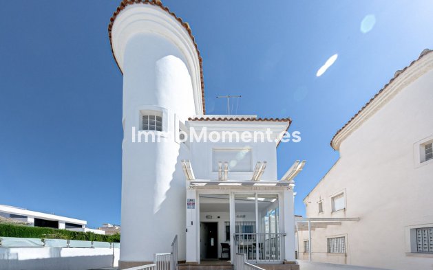 Villa independiente - Reventa - San Fulgencio - San Fulgencio Centro
