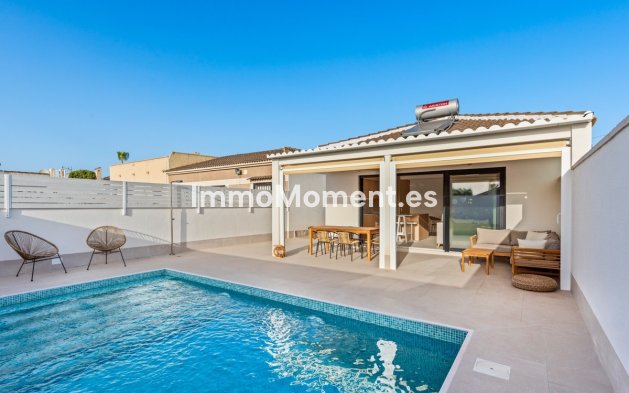 Villa independiente - Reventa - Torrevieja - El Chaparral