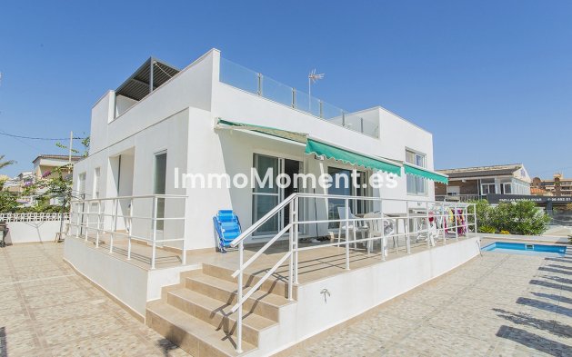 Villa independiente - Reventa - Torrevieja - La Mata