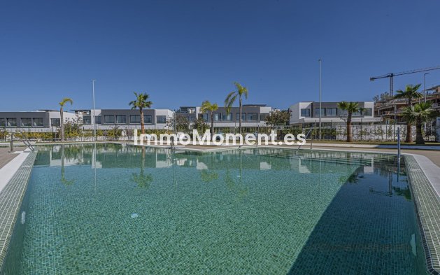 Villa individuelle - Revente - Estepona  - Atalaya