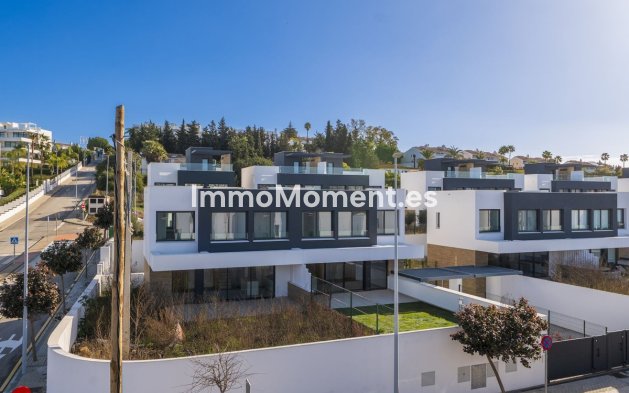Villa individuelle - Revente - Estepona  - Atalaya