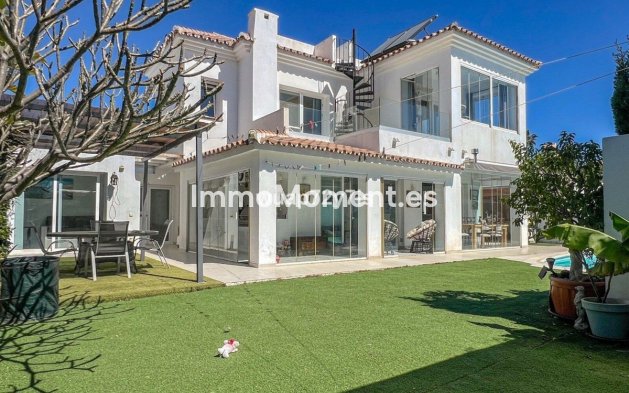 Villa individuelle - Revente - Estepona  - Costalita