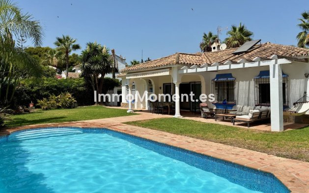 Villa individuelle - Revente - Estepona  - Estepona Centro