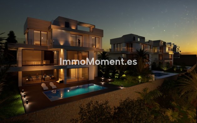 Villa - Obra nueva - Estepona  - Estepona