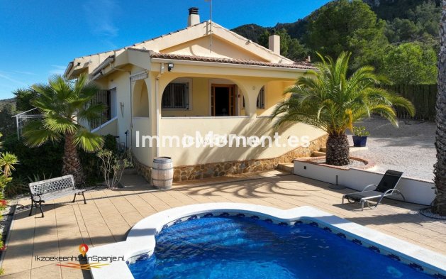 Villa - Resale - Abanilla - Abanilla Centro