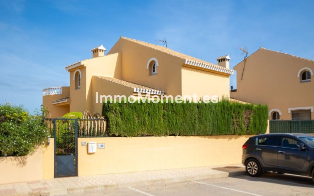Villa - Resale - Cartagena - Playa Honda