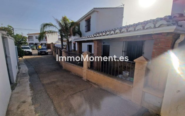 Villa - Resale - Inland  - Alora