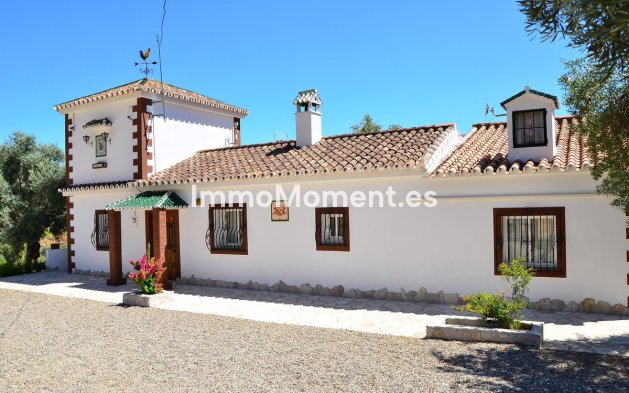 Villa - Resale - Inland  - Alora