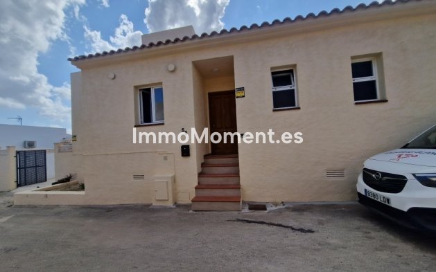 Villa - Resale - La Nucía - La Nucia Centro