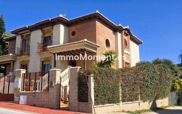 Villa - Resale - Mijas - Calahonda