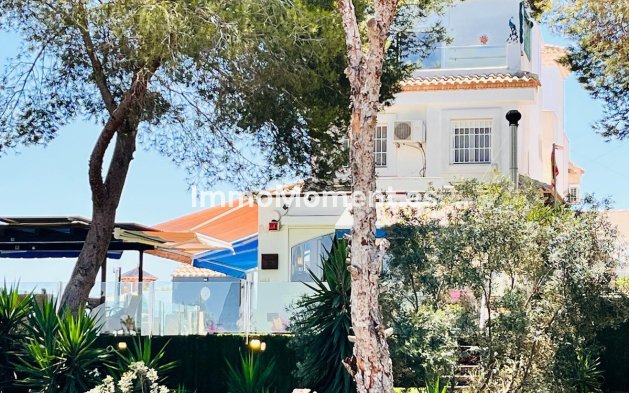 Villa - Resale - Orihuela - Orihuela Costa