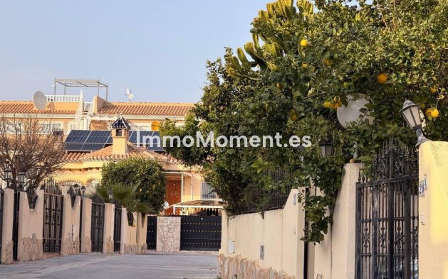 Villa - Resale - Orihuela - Orihuela Costa
