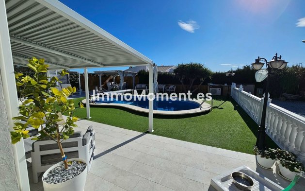 Villa - Resale - San Fulgencio - San Fulgencio Centro