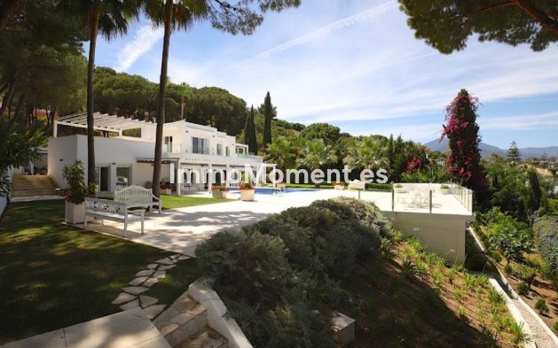 Villa - Reventa - Marbella - Nueva Andalucía
