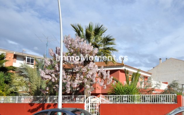 Villa - Reventa - Sax - Sax Centro