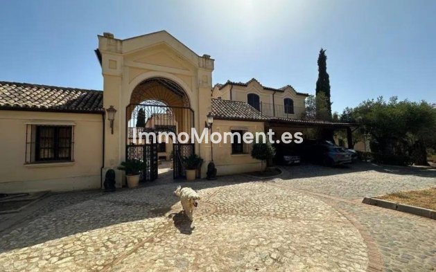 Villa - Revente - Marbella - La Mairena