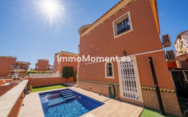Villa - Revente - Orihuela - Orihuela Costa
