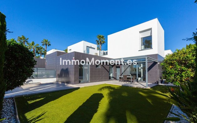 Villa - Wiederverkauf - Algorfa - La Finca Golf