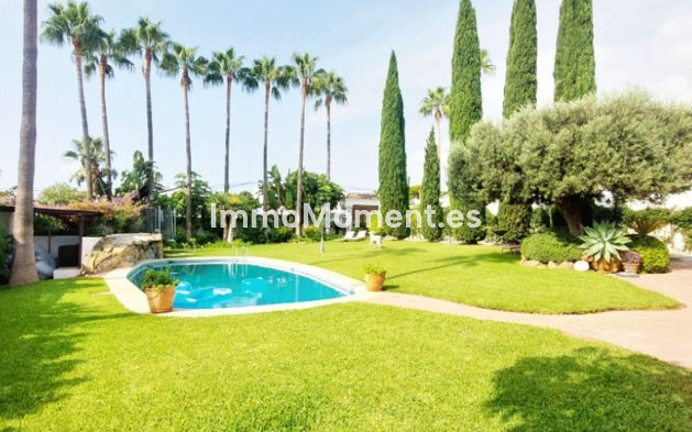 Villa - Wiederverkauf - Benalmadena - Benalmadena Costa