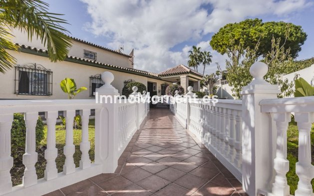 Villa - Wiederverkauf - Benalmadena - Benalmadena Costa